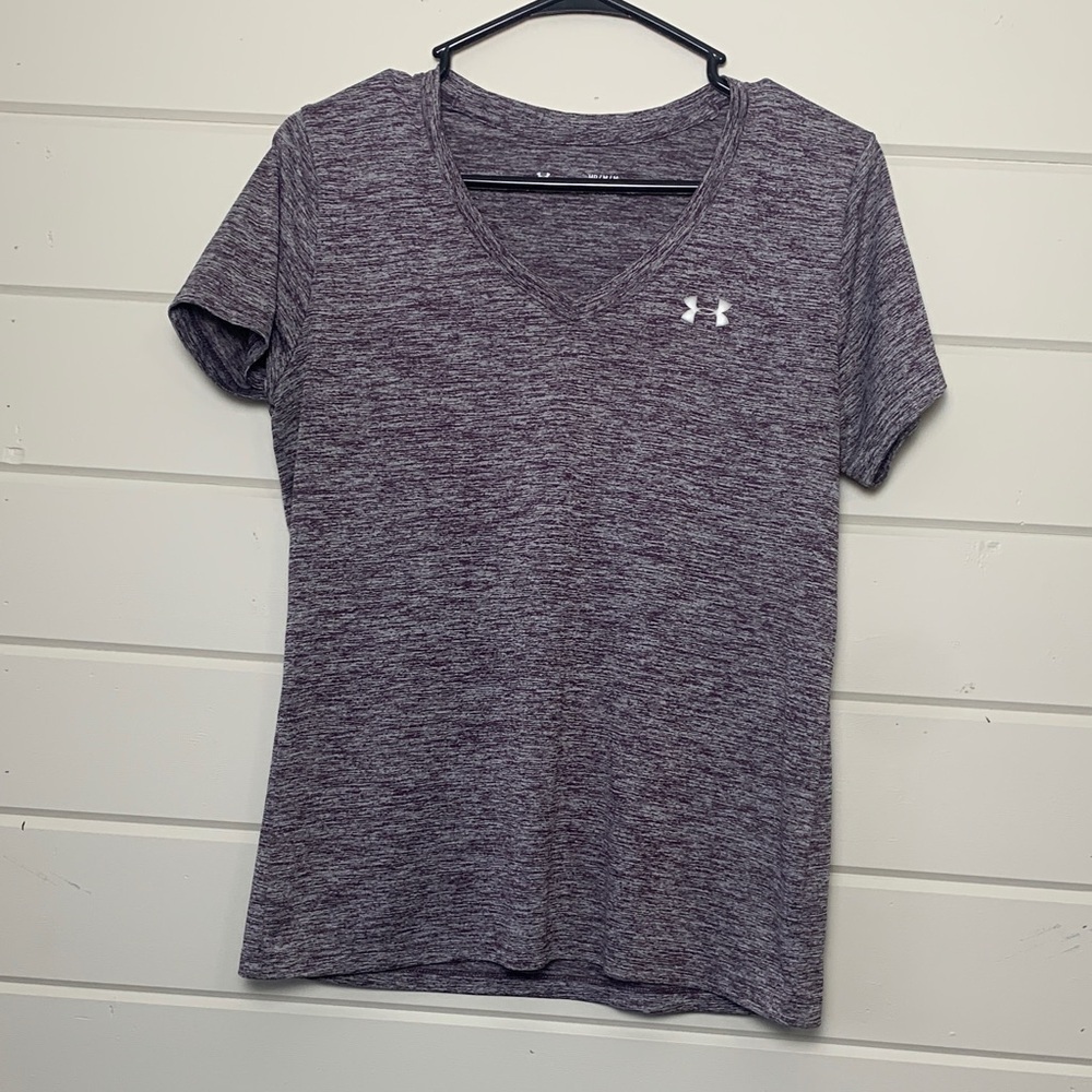 Under Armour Loose Fit Heathered Purple V-Neck Tee Women’s Size Medium